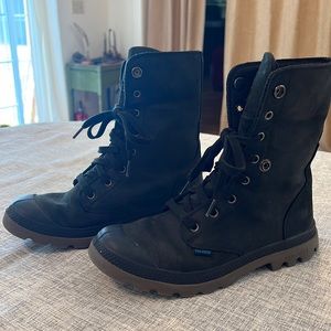 Palladium black leather, waterproof women’s boots size 8 1/2 US